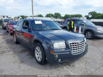  Salvage Chrysler 300