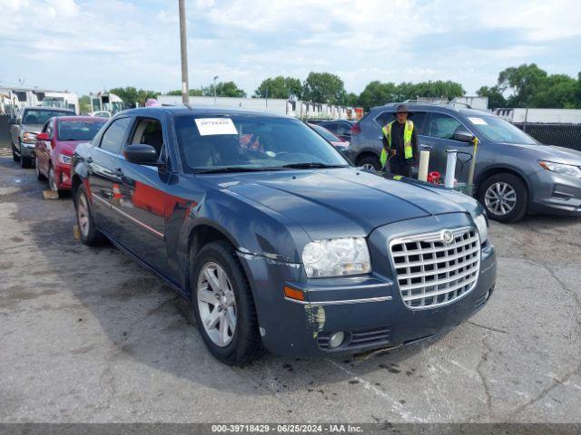  Salvage Chrysler 300