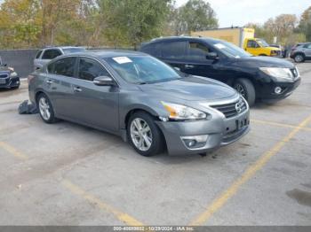  Salvage Nissan Altima