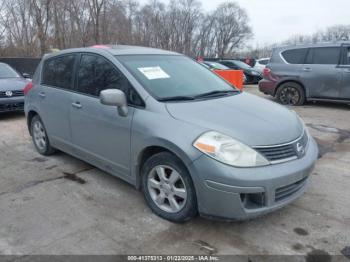  Salvage Nissan Versa