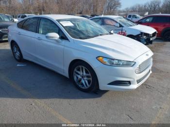  Salvage Ford Fusion