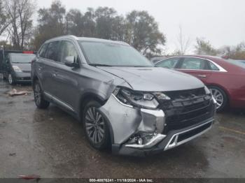  Salvage Mitsubishi Outlander