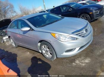  Salvage Hyundai SONATA