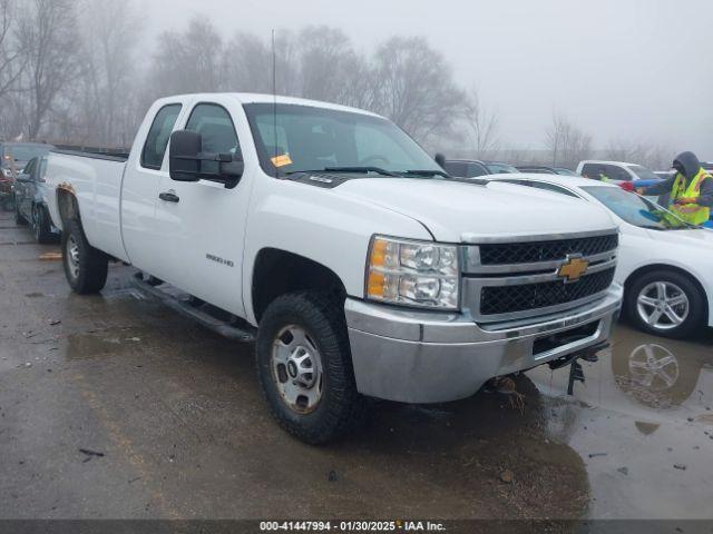  Salvage Chevrolet Silverado 2500