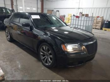  Salvage Chrysler 300