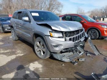  Salvage Jeep Grand Cherokee