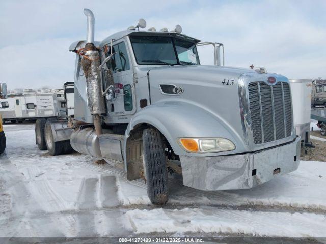  Salvage Peterbilt 386