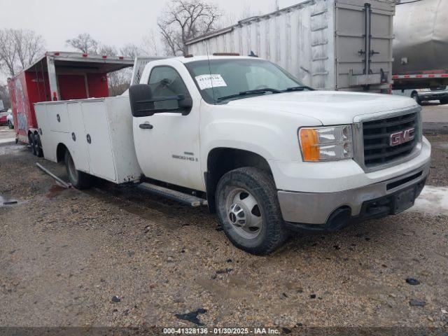  Salvage General Motors Sierra 3500hd Chassis