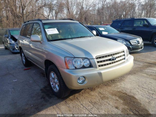  Salvage Toyota Highlander