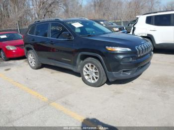  Salvage Jeep Cherokee