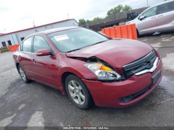  Salvage Nissan Altima