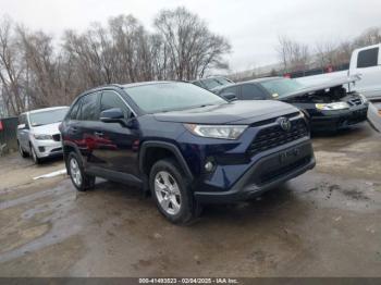  Salvage Toyota RAV4