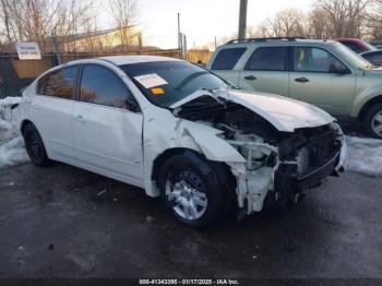  Salvage Nissan Altima