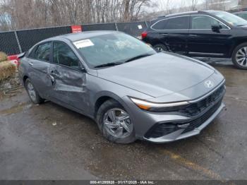  Salvage Hyundai ELANTRA