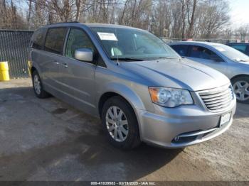  Salvage Chrysler Town & Country