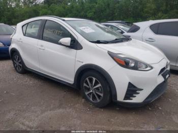  Salvage Toyota Prius c