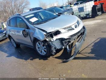  Salvage Toyota RAV4