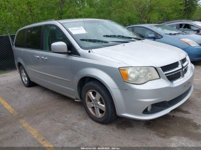  Salvage Dodge Grand Caravan
