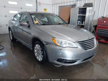  Salvage Chrysler 200