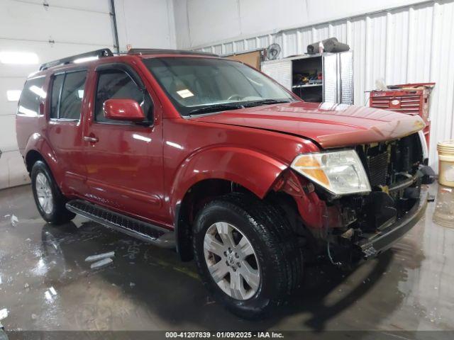  Salvage Nissan Pathfinder