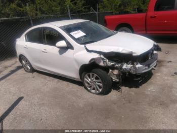  Salvage Mazda Mazda3