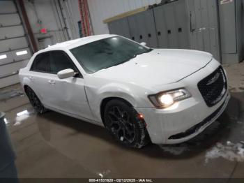  Salvage Chrysler 300