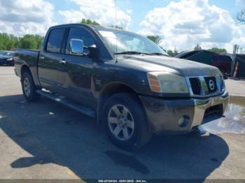  Salvage Nissan Titan
