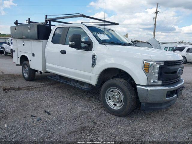  Salvage Ford F-250