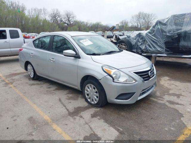  Salvage Nissan Versa