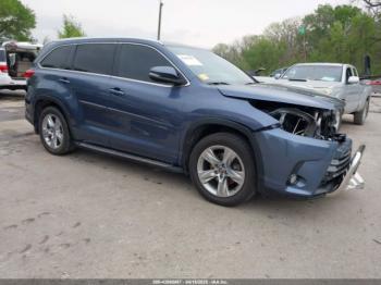  Salvage Toyota Highlander