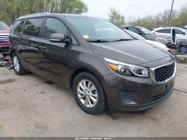  Salvage Kia Sedona