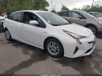  Salvage Toyota Prius