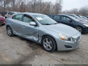  Salvage Volvo S60