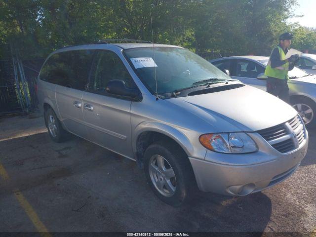  Salvage Dodge Grand Caravan