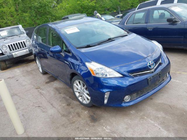  Salvage Toyota Prius v