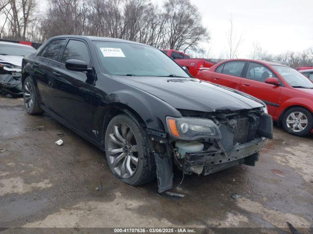  Salvage Chrysler 300