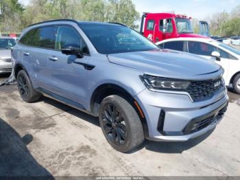 Salvage Kia Sorento