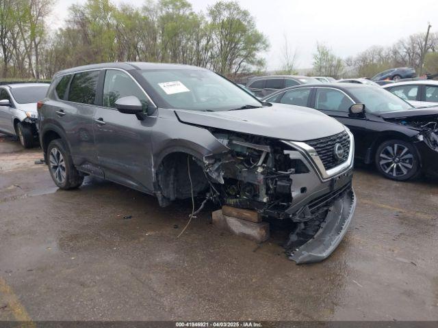  Salvage Nissan Rogue
