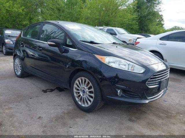  Salvage Ford Fiesta