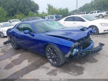  Salvage Dodge Challenger