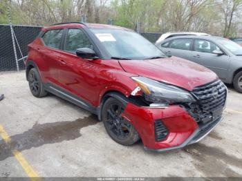  Salvage Nissan Kicks