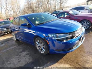  Salvage Chrysler 200