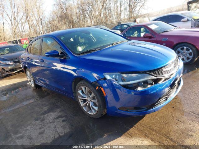 Salvage Chrysler 200