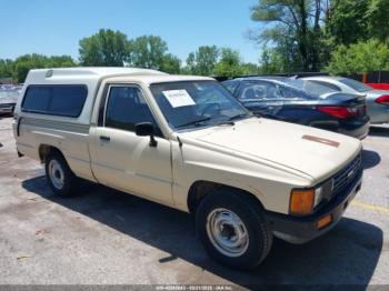  Salvage Toyota Pickup