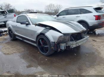  Salvage Ford Mustang