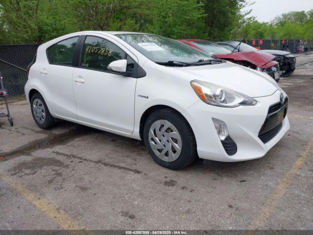  Salvage Toyota Prius c