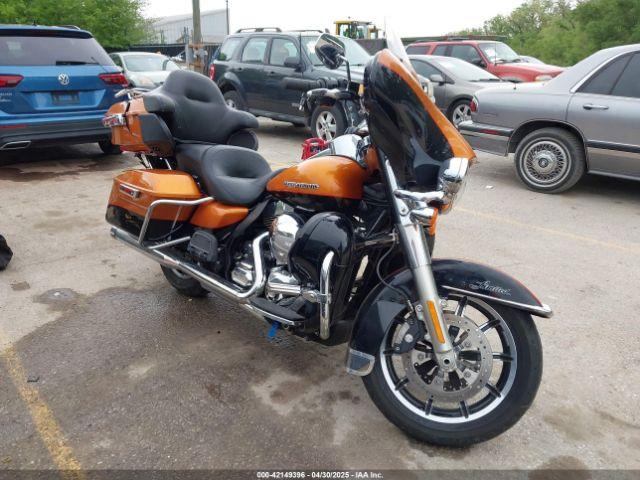  Salvage Harley-Davidson Flhtk