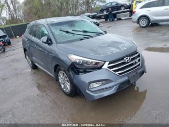  Salvage Hyundai TUCSON
