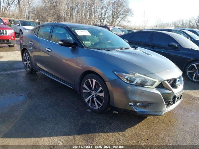  Salvage Nissan Maxima