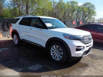  Salvage Ford Explorer